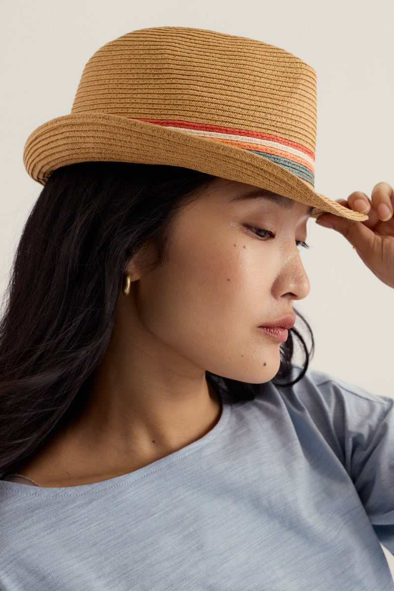 Cappello da sole all’uncinetto Undercurrent