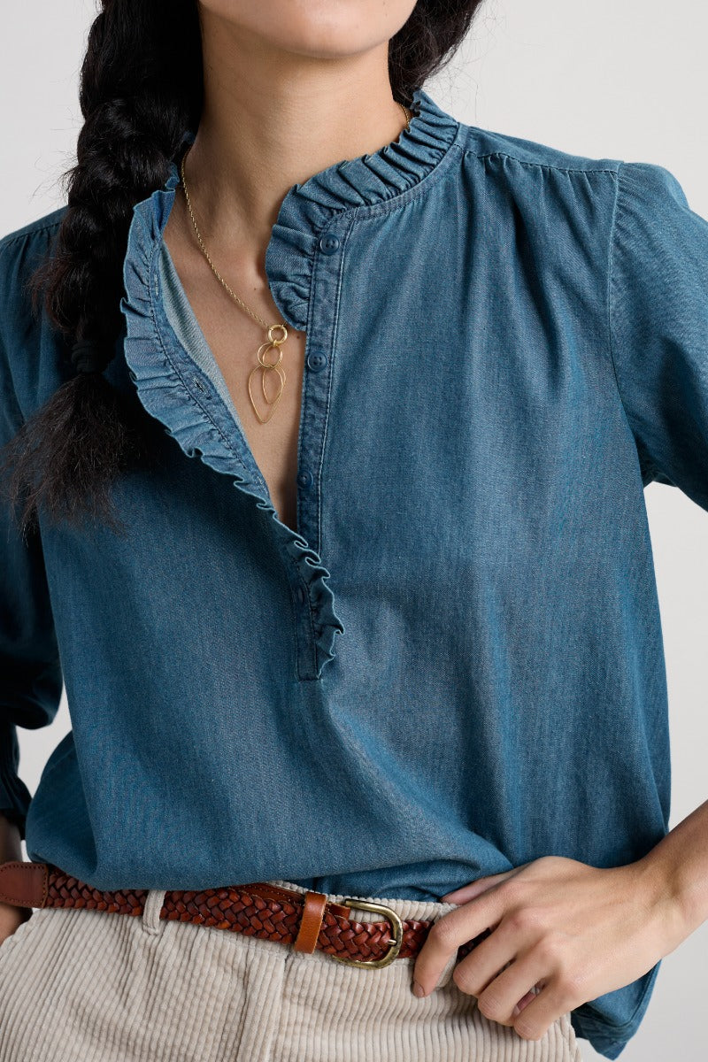 Top Feather Star in chambray