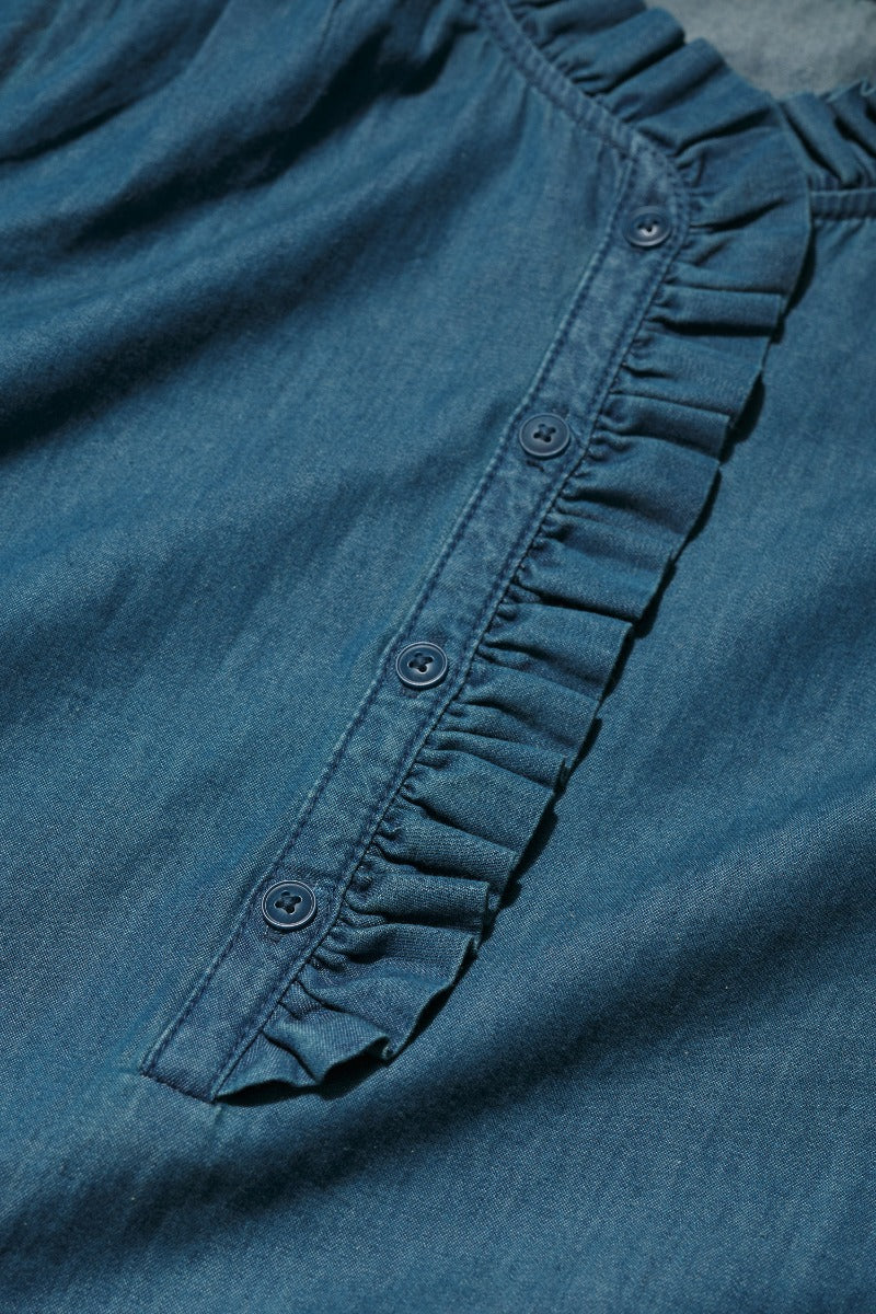 Top Feather Star in chambray