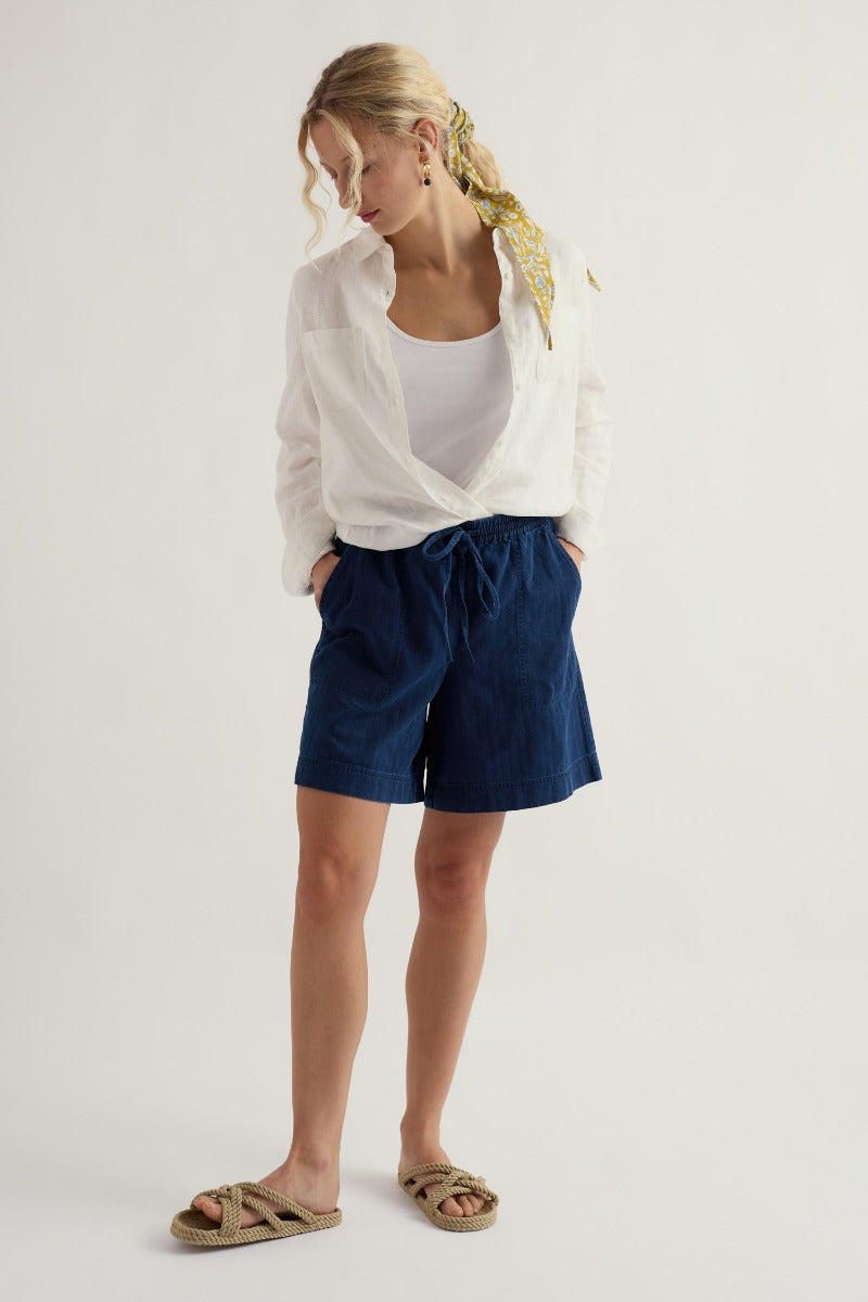Shorts in Denim a Gamba Larga Eskelli