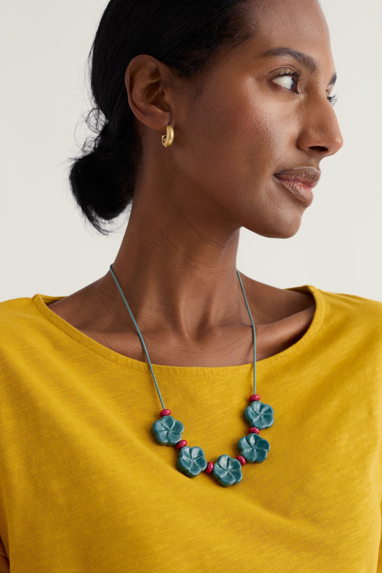 Collier de perles de céramique Rosid