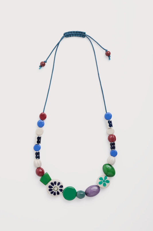 Collier de perles éclosion de bourgeons
