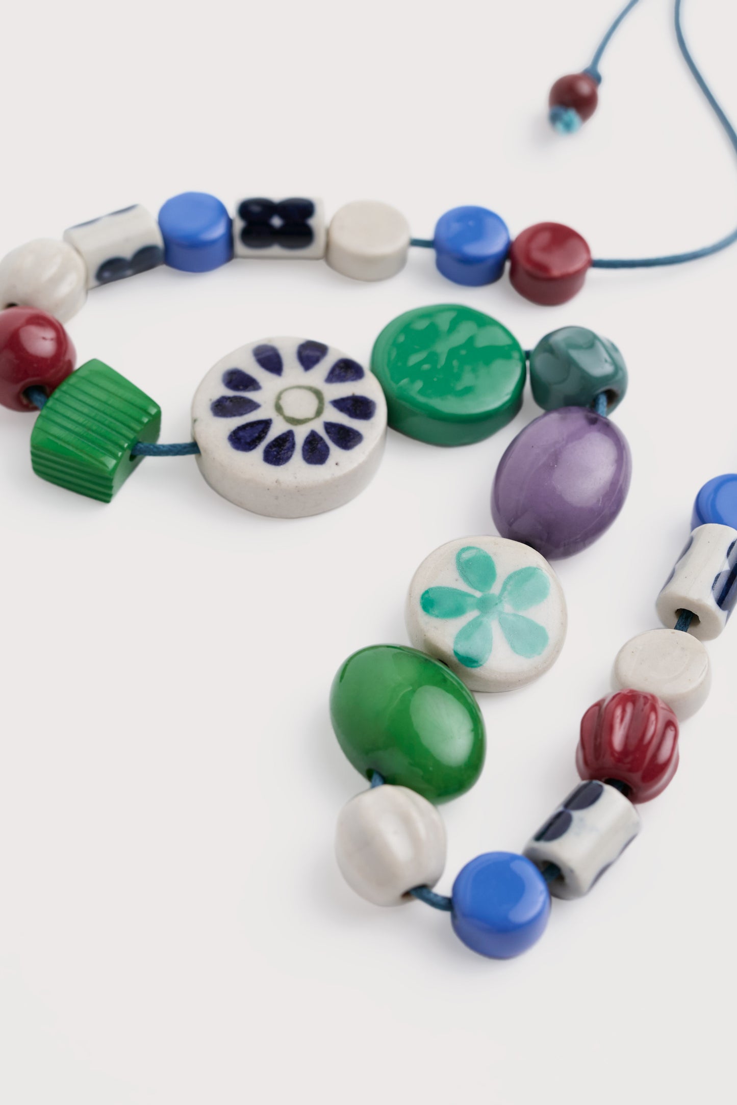 Collier de perles éclosion de bourgeons