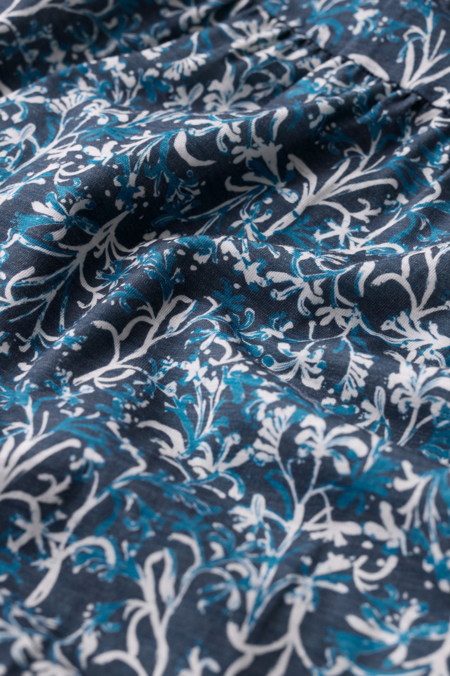 Vestito a Maniche Corte Line Strokes in Jersey di Cotone Organico Certificato GOTS