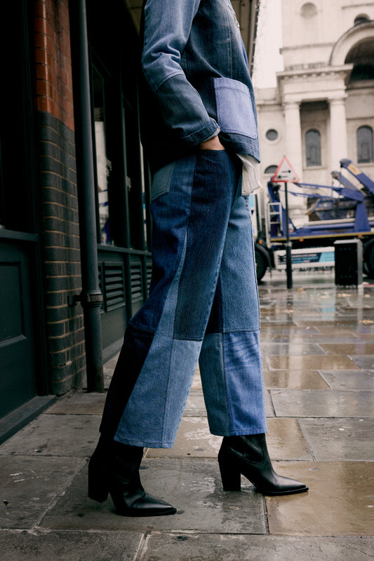 Barr Gearr Beyond Retro Barnes