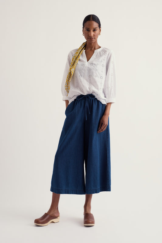 Top en coton biologique brodé Grace