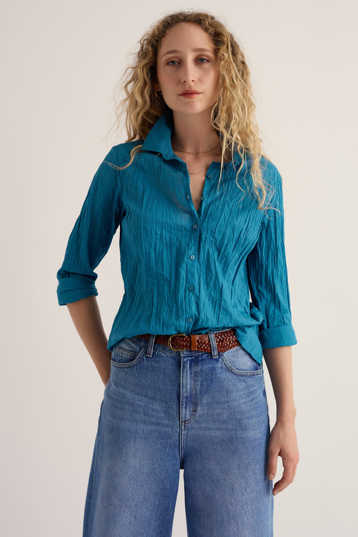 Chemise unie Larissa en coton biologique froissé