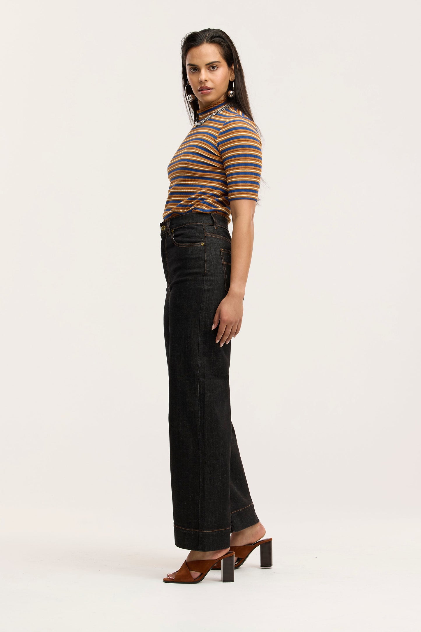 Jeans Companion